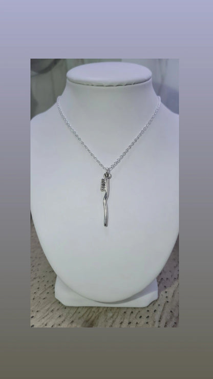 Holy Zuce-Brush Amulet